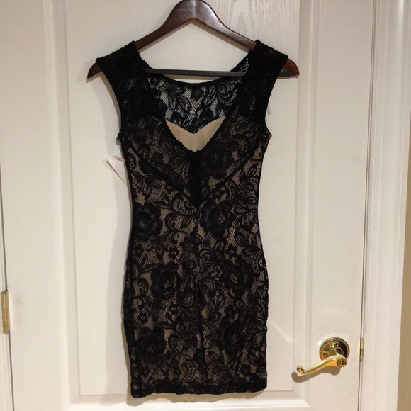 Dress - Picture 2 of 2